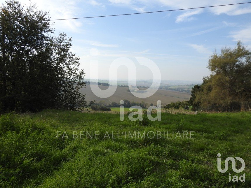 Casa indipendente / Villa 6 locali di 124 m² in Belvedere Ostrense (60030)