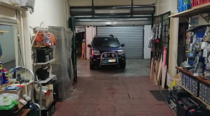 Posto auto di 50 m² in Roma (00173)