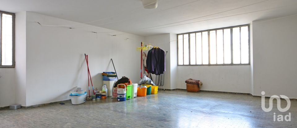 Apartment 13 rooms of 220 m² in Cengio (17056)