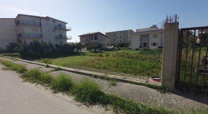 Terreno di 1.060 m² in Amantea (87032)
