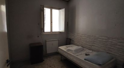 Two-room apartment of 51 m² in Roma (00154)