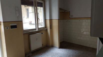 Two-room apartment of 51 m² in Roma (00154)