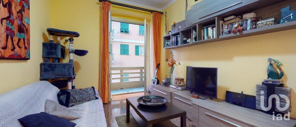 Four-room apartment of 70 m² in Genova (16134)