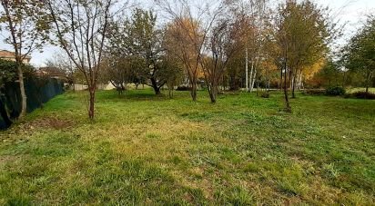 Terreno di 1.137 m² in Cureggio (28060)