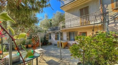 Apartment 8 rooms of 273 m² in Arsoli (00023)