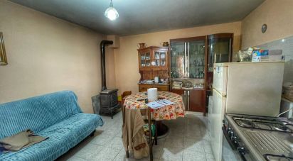 Apartment 8 rooms of 273 sq m in Arsoli (00023)