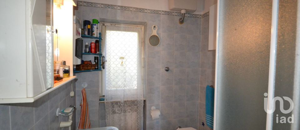 Town house 10 rooms of 102 m² in Tiglieto (16010)