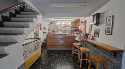 Restaurant of 200 m² in Ceranesi (16014)