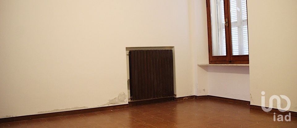 Casa indipendente 9 locali di 300 m² in Treia (62010)