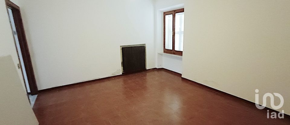 Casa indipendente 9 locali di 300 m² in Treia (62010)