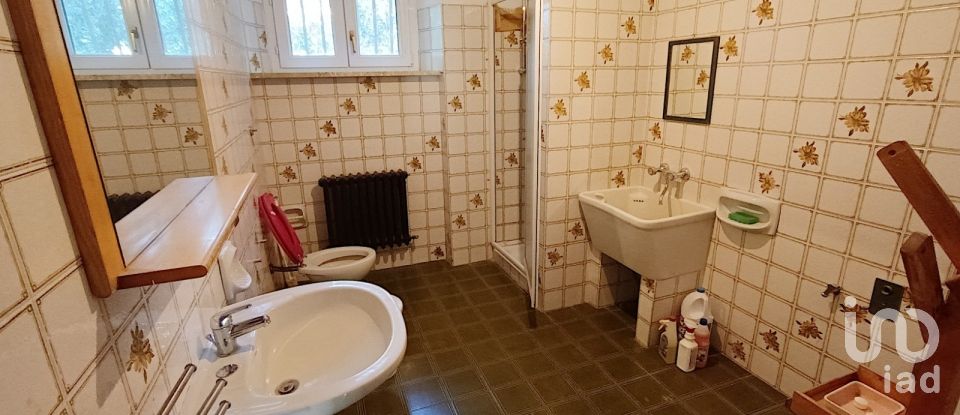 Casa indipendente 9 locali di 300 m² in Treia (62010)