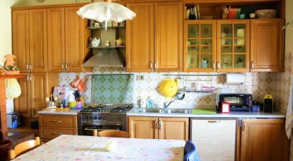 Quadrilocale di 120 m² a Altidona (63824)