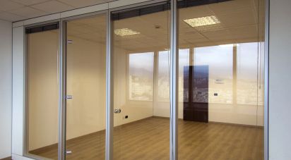 Laboratorio di 50 m² in Genova (16149)