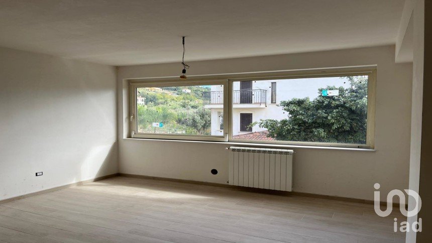 Traditional house 7 rooms of 150 m² in Gizzeria (88040)