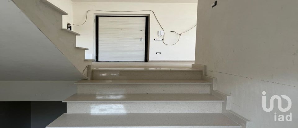 Traditional house 7 rooms of 150 m² in Gizzeria (88040)