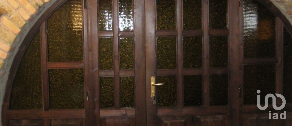 Casa indipendente 6 locali di 181 m² in Casal Velino (84040)