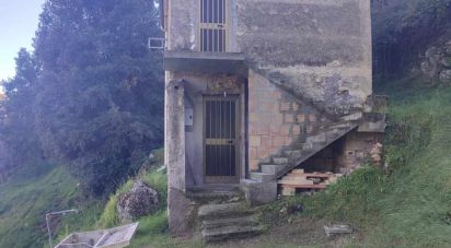 Rustico 1 locale di 80 m² in Santopadre (03030)