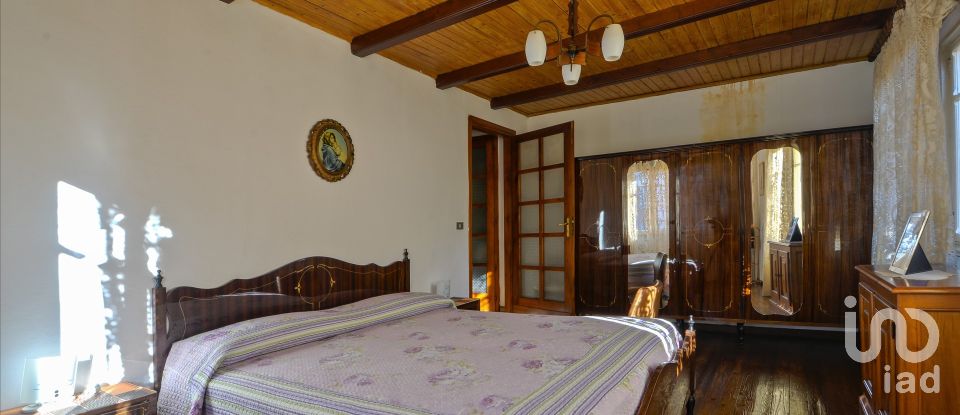 Four-room apartment of 98 m² in Mondovì (12084)