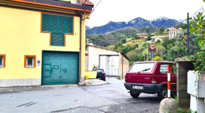 Parking/garage/box of 15 sq m in Arenzano (16011)