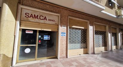 Shop / premises commercial of 80 m² in Genova (16151)