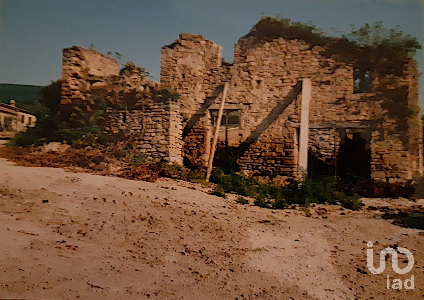 Townhouse 4 rooms of 250 m² in Treia (62010)