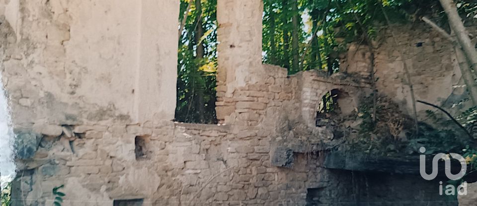 Townhouse 4 rooms of 250 m² in Treia (62010)