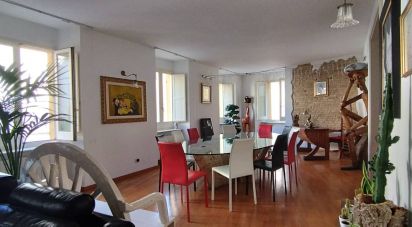 Apartment 5 rooms of 130 sq m in Monte Urano (63813)