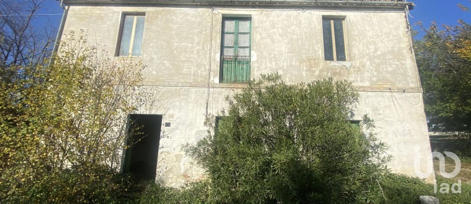 Rustico 5 locali di 250 m² in Giulianova (64021)