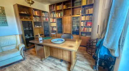 Casale 6 locali di 300 m² in Tivoli (00019)