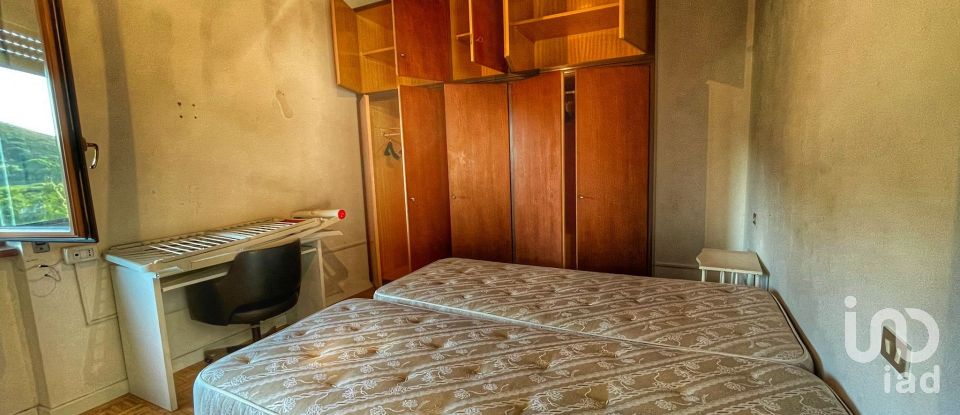 Casale 6 locali di 300 m² in Tivoli (00019)
