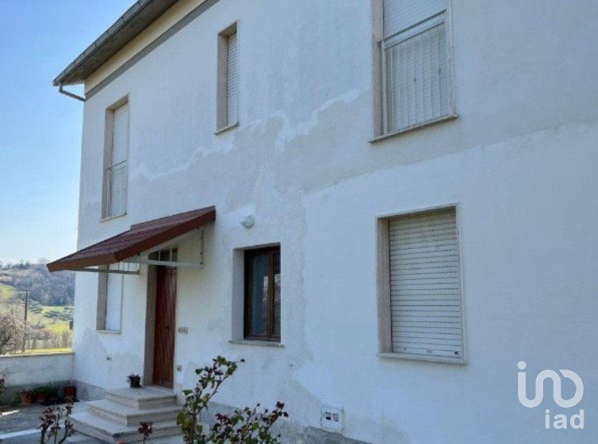 Casa indipendente / Villa 11 locali di 280 m² in Sant'Egidio alla Vibrata (64016)