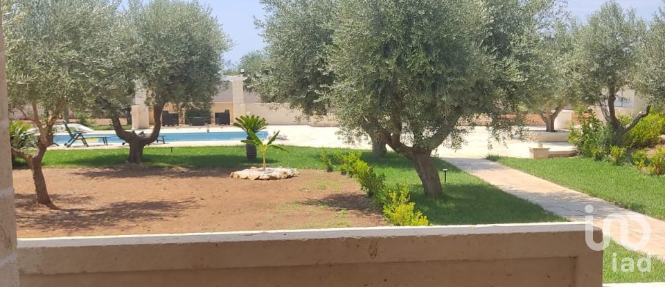 Townhouse 4 rooms of 100 m² in Manduria (74024)