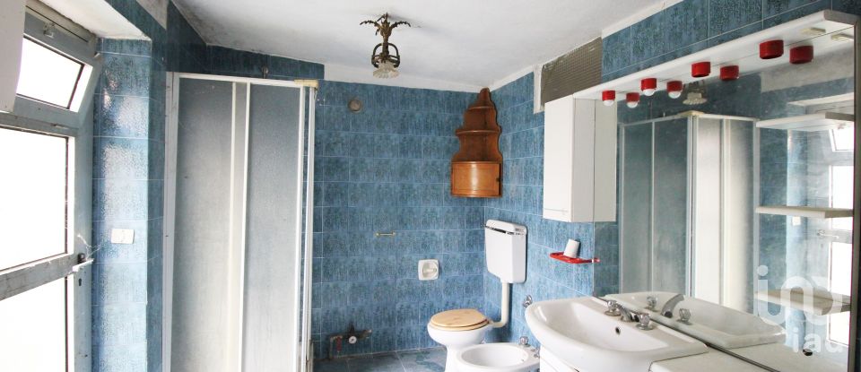 Rustico 15 locali di 300 m² in Carpeneto (15071)