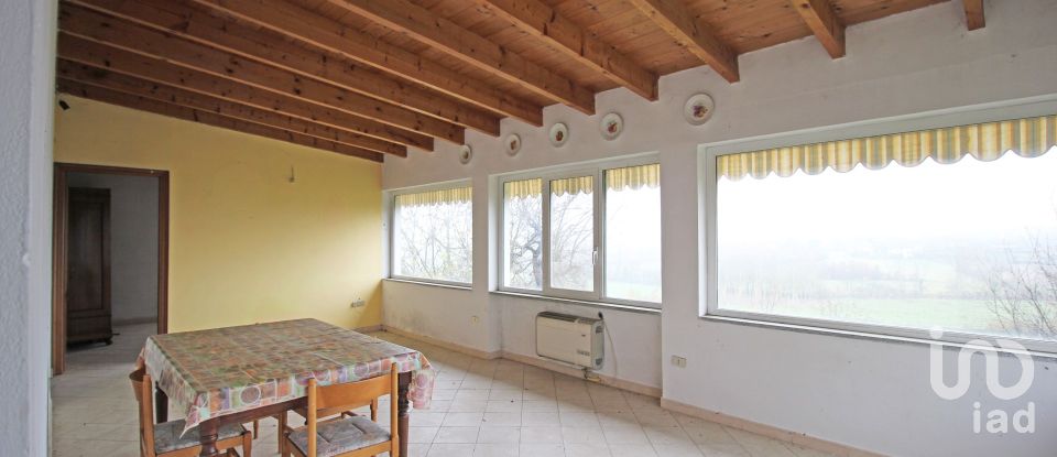 Rustico 15 locali di 300 m² in Carpeneto (15071)