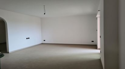 Four-room apartment of 65 sq m in Gizzeria (88040)