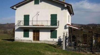 Casa indipendente 8 locali di 180 m² in Merana (15010)