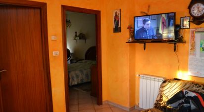 Three-room apartment of 80 m² in San Polo dei Cavalieri (00010)
