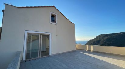 Barge 4 rooms of 114 sq m in Finale Ligure (17024)