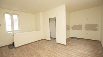 Casa indipendente 5 locali di 72 m² in Genova (16163)