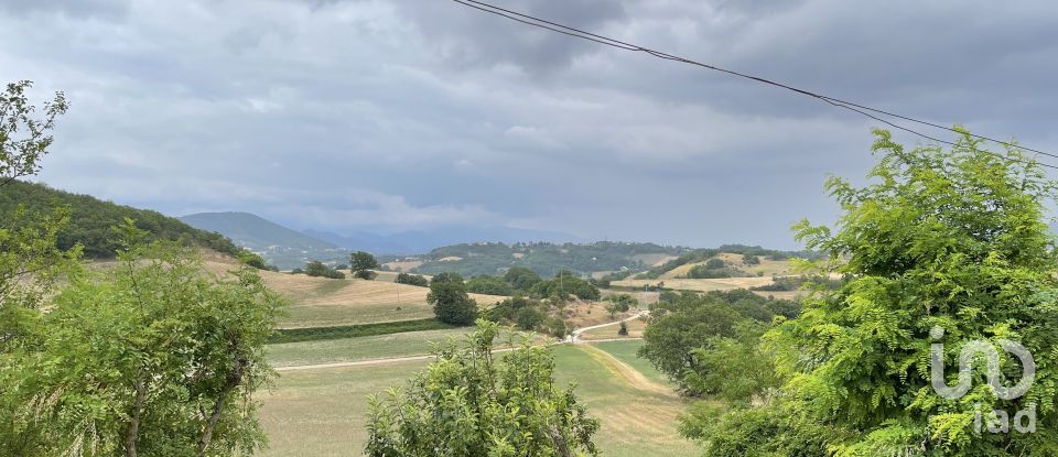 Casa indipendente 2 locali di 98 m² in Sassoferrato (60041)