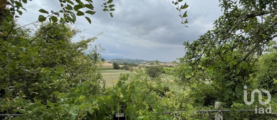 Casa indipendente 2 locali di 98 m² in Sassoferrato (60041)