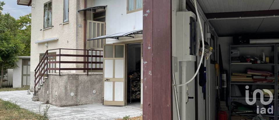 Casa indipendente 2 locali di 98 m² in Sassoferrato (60041)