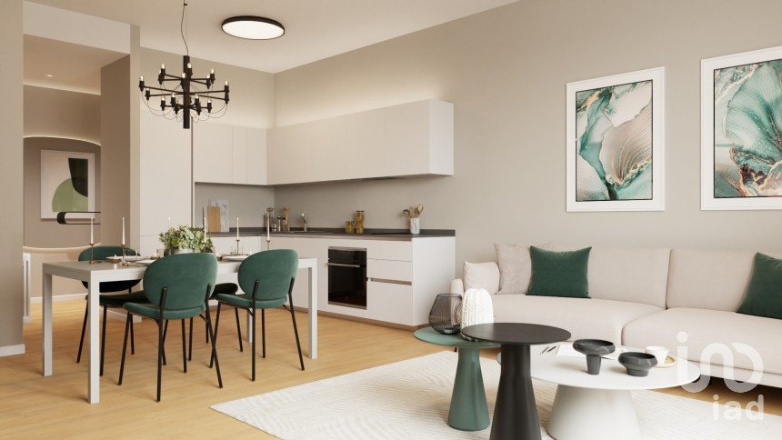 Four-room apartment of 135 m² in Torino (10139)