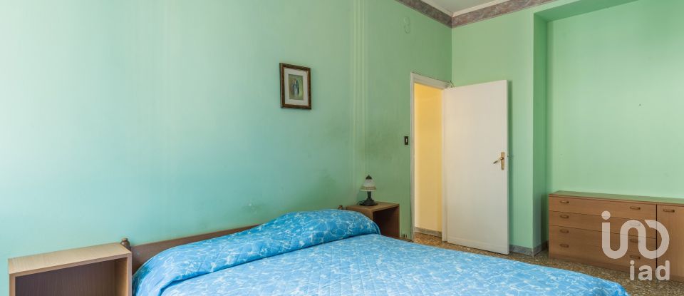 Three-room apartment of 84 m² in Roma (00122)