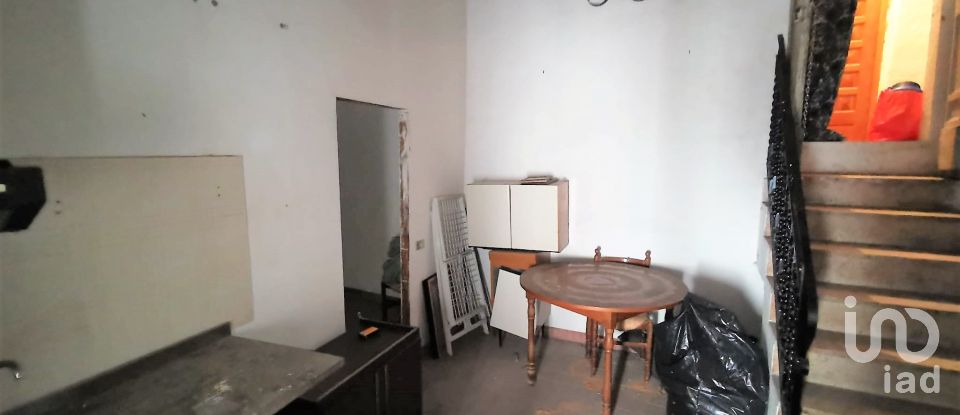 Two-room apartment of 30 m² in Castel Madama (00024)