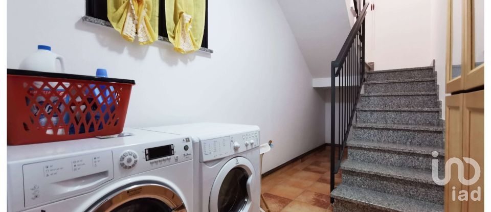 House 5 rooms of 174 m² in Divignano (28010)