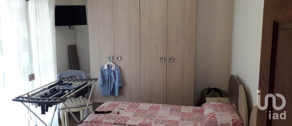 Traditional house 10 rooms of 268 m² in Gizzeria (88040)