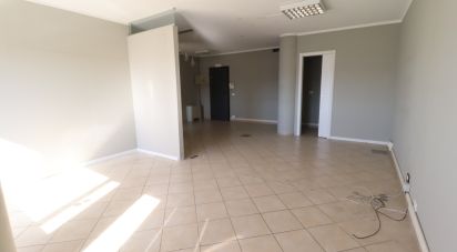 Laboratorio di 70 m² in Rivoli (10098)