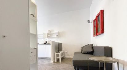 Retail property of 97 m² in Genova (16126)