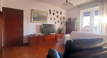Four-room apartment of 112 sq m in Oleggio Castello (28040)